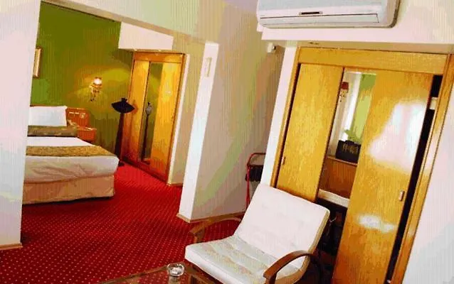 فندق Atiskan إسكيشير